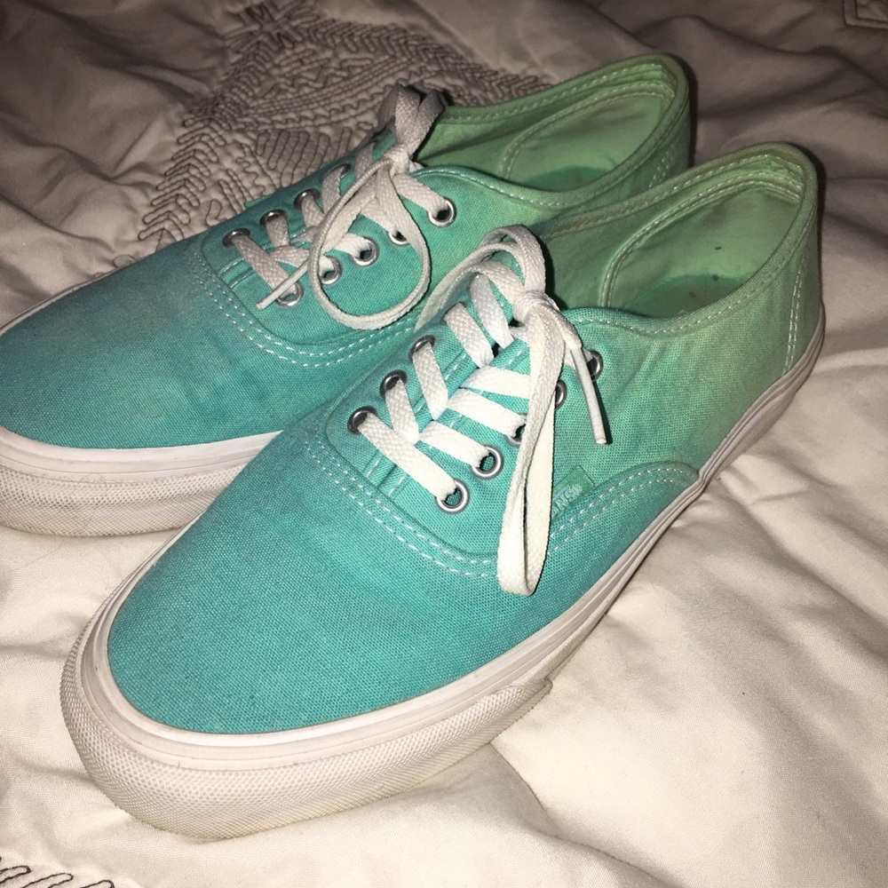 Ombré Vans